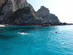 Baden im Meer Tropea